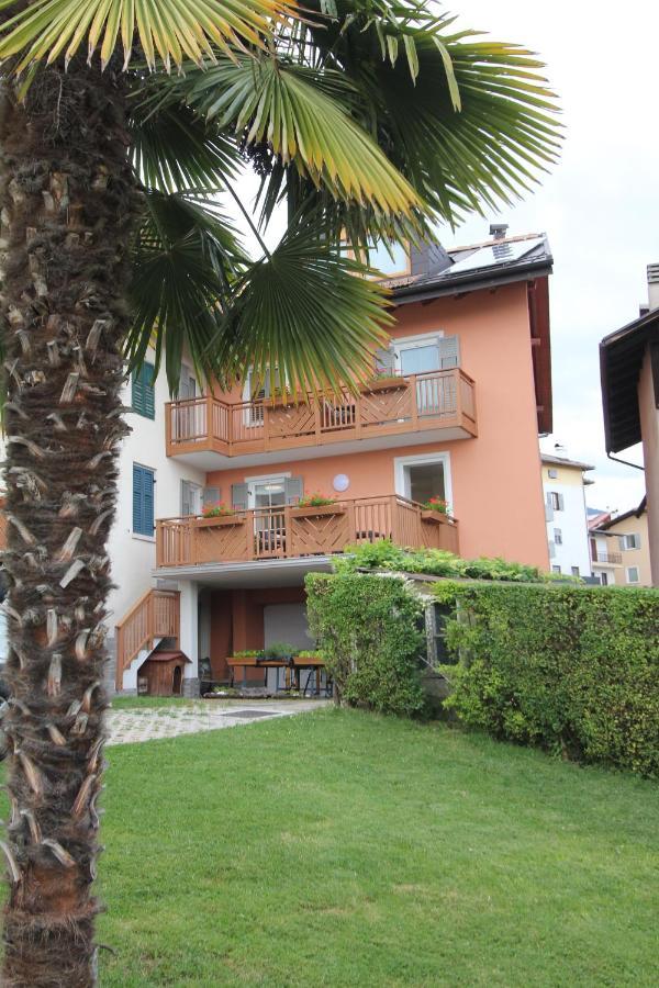 Affittacamere B&B Mercedes Romallo Luaran gambar